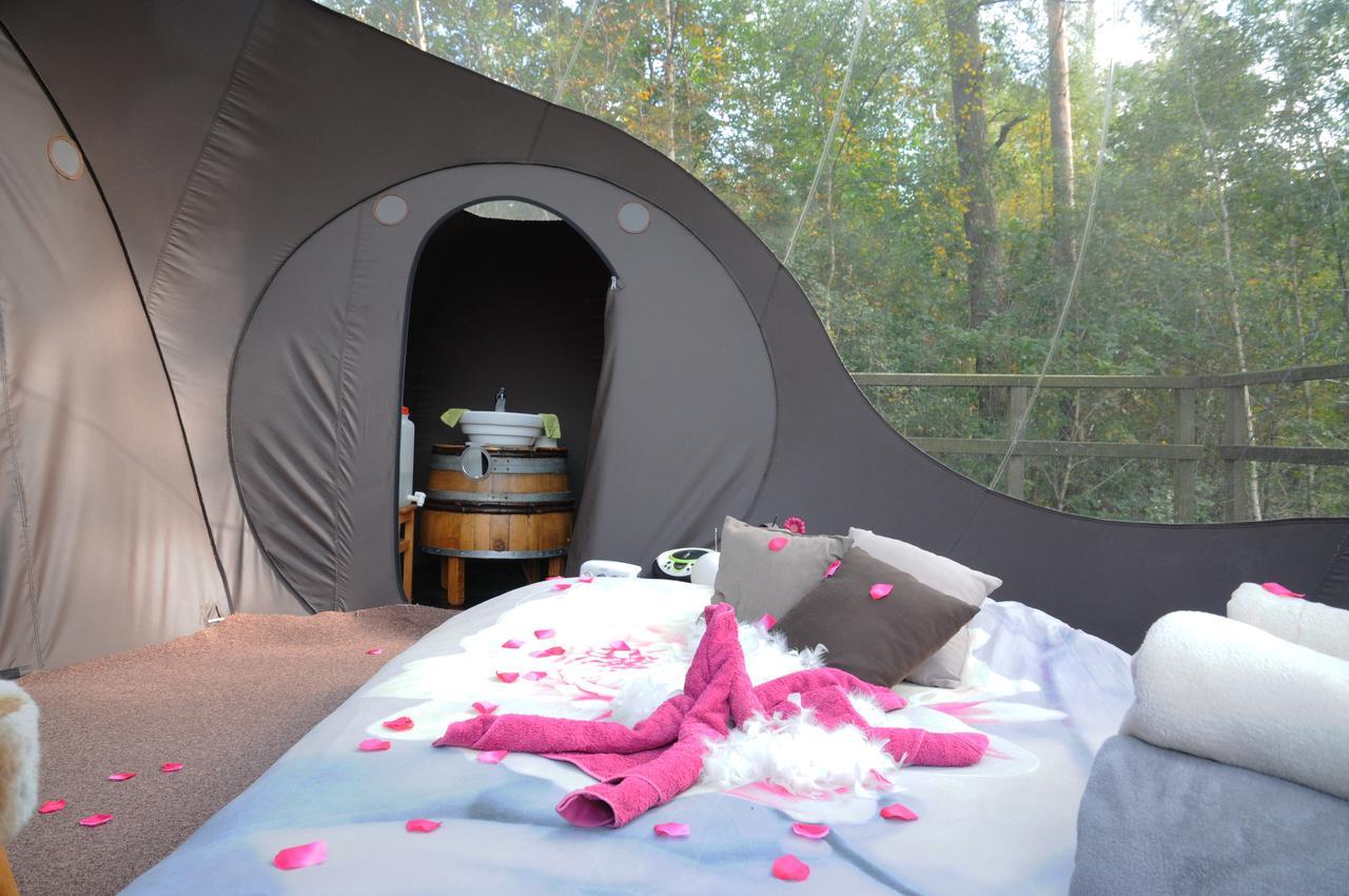 Luxury tent Sphair Perchee
